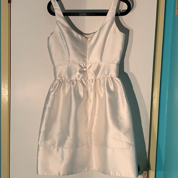 JUST TAYLOR balloon/black tie shirt party dress - Picture 2 of 5